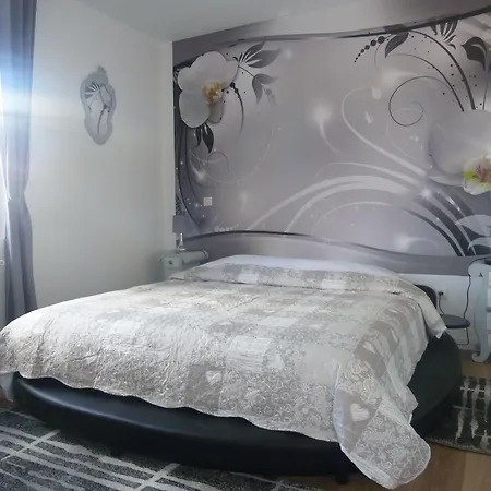 Maison Elizondoa - Chambres, Restaurant Et