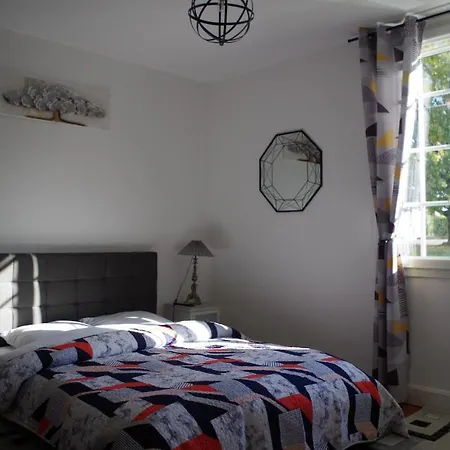 Maison Elizondoa - Chambres, Restaurant Et 4* Masparraute