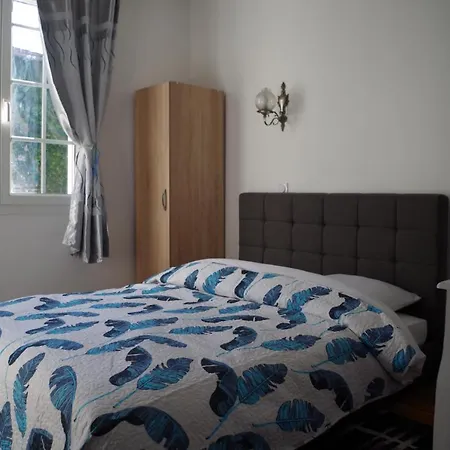 Maison Elizondoa - Chambres, Restaurant Et