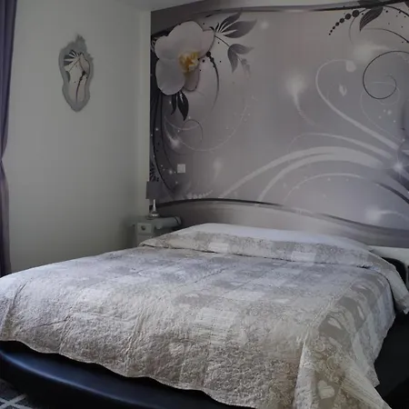 Maison Elizondoa - Chambres, Restaurant Et Gæstehus