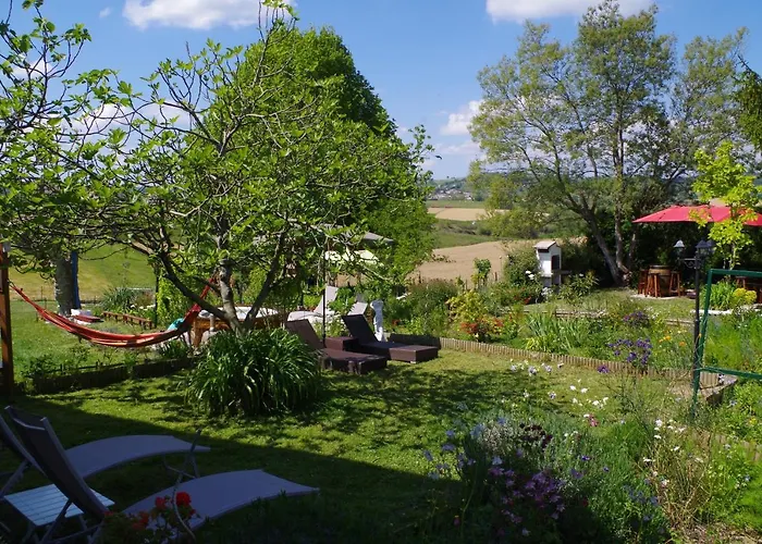 Maison Elizondoa - Chambres, Restaurant Et 4* Masparraute