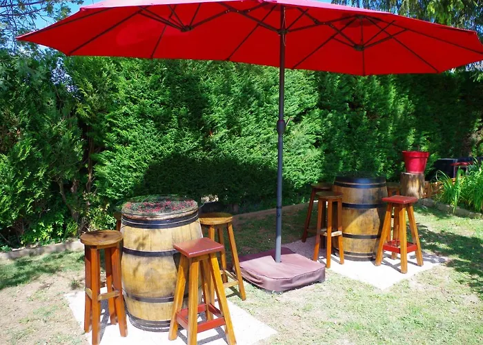 Maison Elizondoa - Chambres, Restaurant Et 4* Masparraute