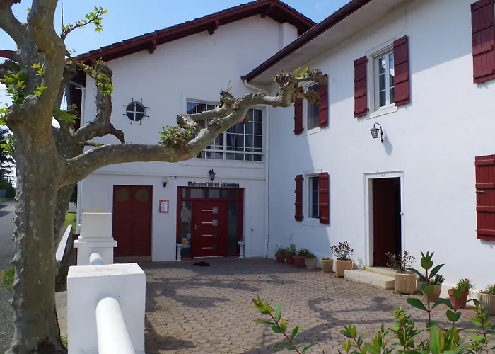 Guest house Maison Elizondoa - Chambres, Restaurant Et