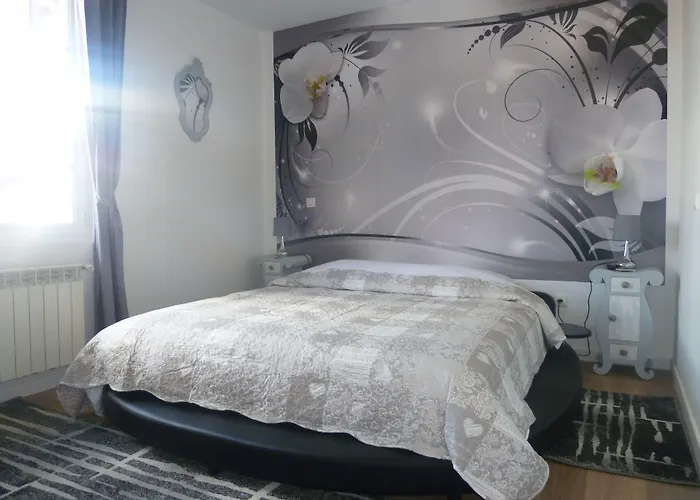 Maison Elizondoa - Chambres, Restaurant Et